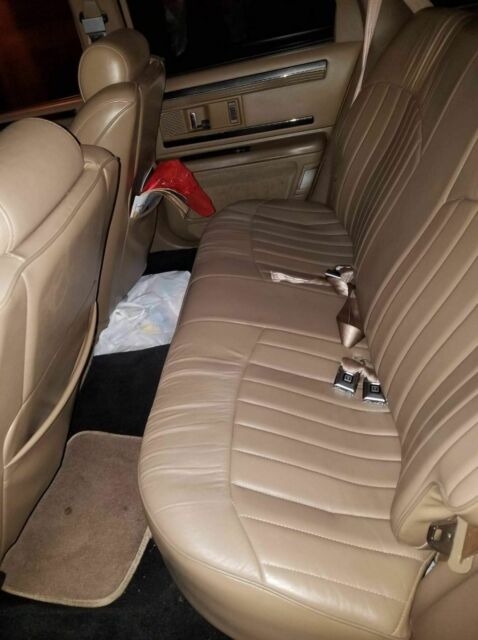 1994 Buick Roadmaster Fully Loaded - photo 4