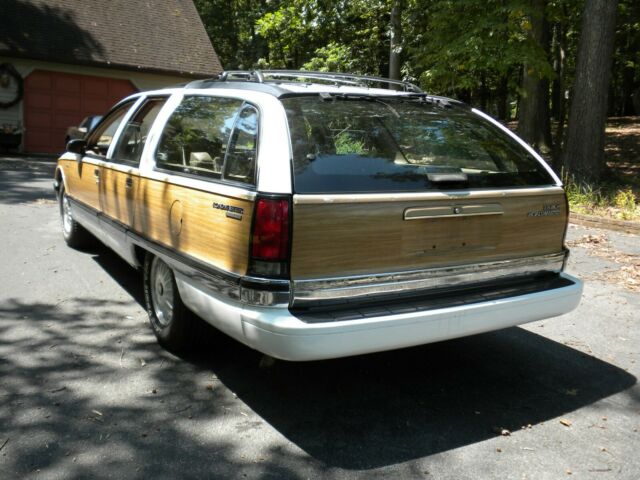 1994 Buick Roadmaster - photo 3