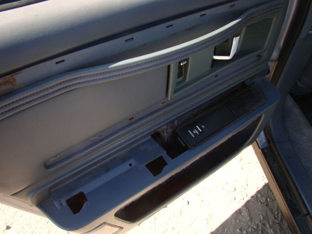 1994 Buick Roadmaster Estate Wagon - photo 12