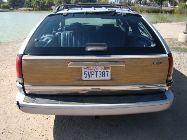 1994 Buick Roadmaster Estate Wagon - photo 4
