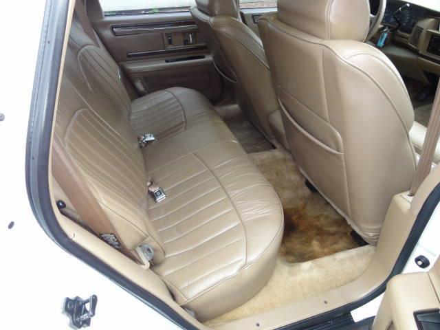 1994 Buick Roadmaster Estate Wagon Wagon 4-Door - photo 4