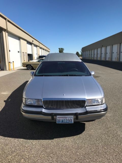 1994 Buick Roadmaster Hearse - photo 2