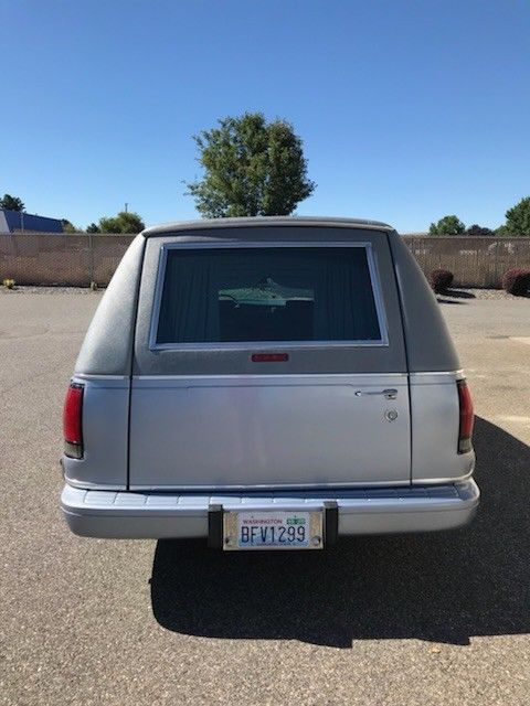 1994 Buick Roadmaster Hearse - photo 4