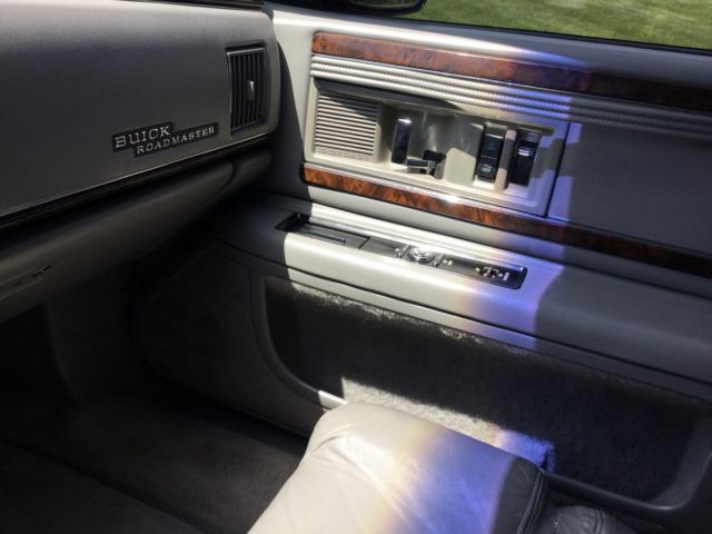 1994 Buick Roadmaster - photo 12