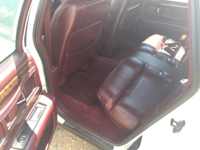 1994 Buick Roadmaster Limited - photo 6