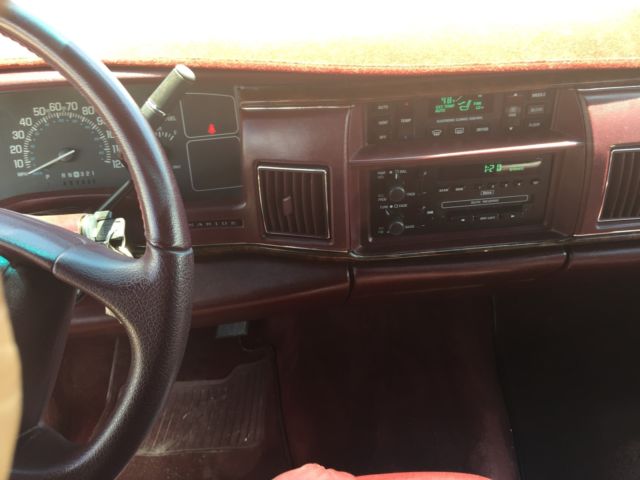 1994 Buick Roadmaster Limited - photo 9