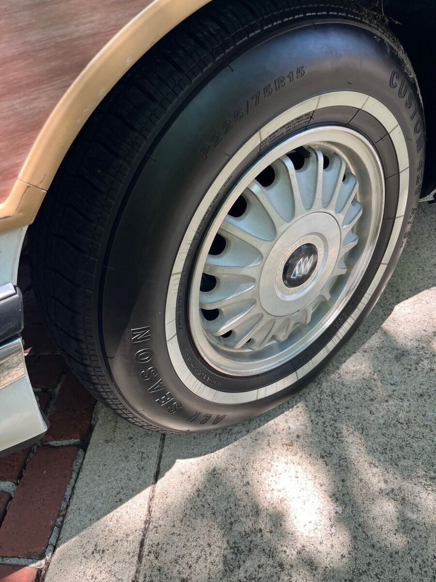 1994 Buick Roadmaster ESTATE - photo 12