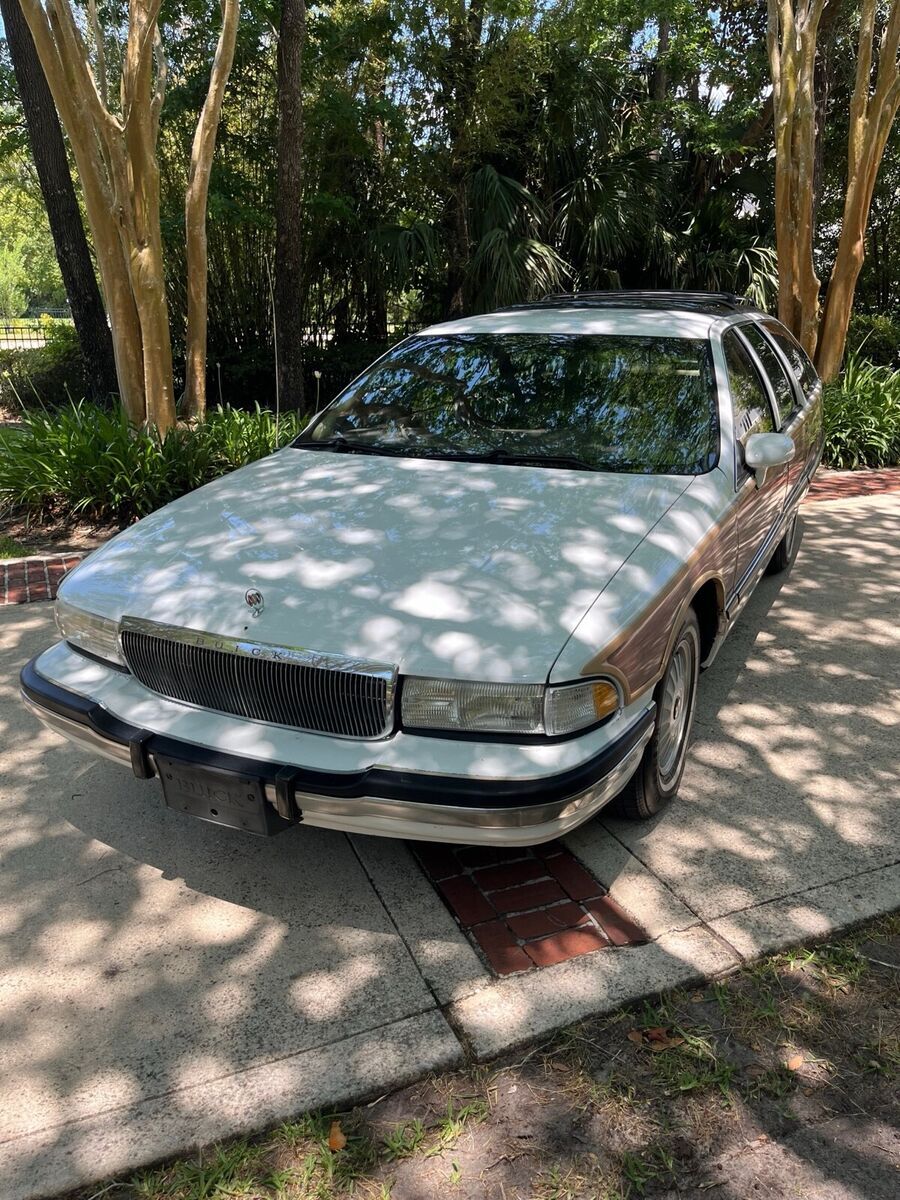 1994 Buick Roadmaster ESTATE - photo 3