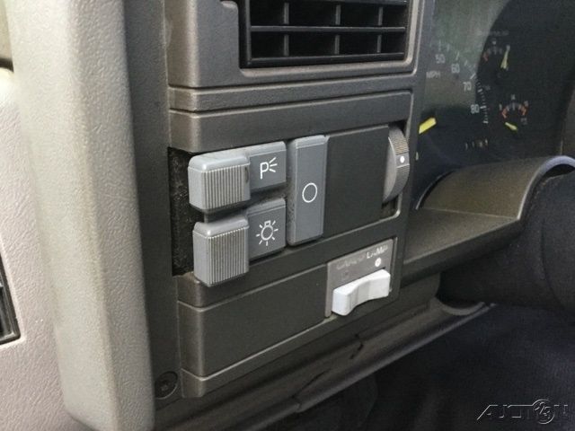 1994 Chevrolet C/K Pickup 1500 W/T - photo 8