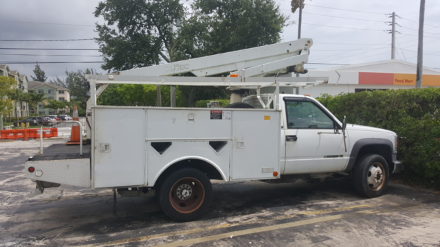 1994 Chevrolet C/K Pickup 3500 HD - photo 2