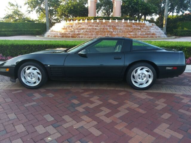 1994 Chevrolet Corvette - photo 2