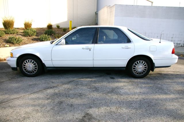 1994 Acura Legend LS Sedan 4-Door - photo 2