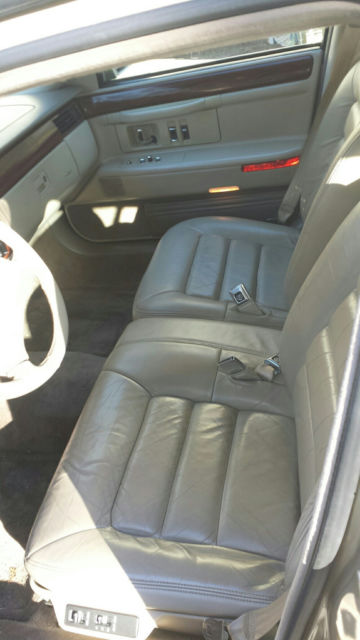 1994 Cadillac DeVille - photo 3
