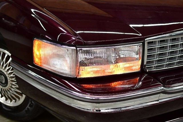 1994 Cadillac DeVille -- - photo 5