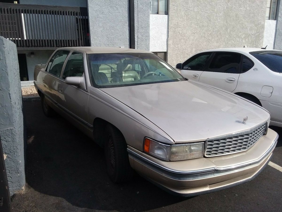 1994 Cadillac Deville AS-IS ONLY Runs Leaks Water Many Good Parts NO RESERVE! 1994 Cadillac DeVille