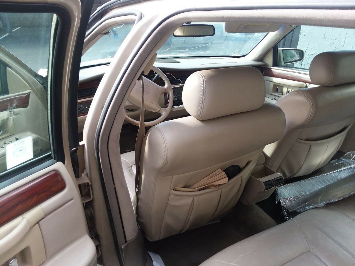 1994 Cadillac DeVille - photo 7