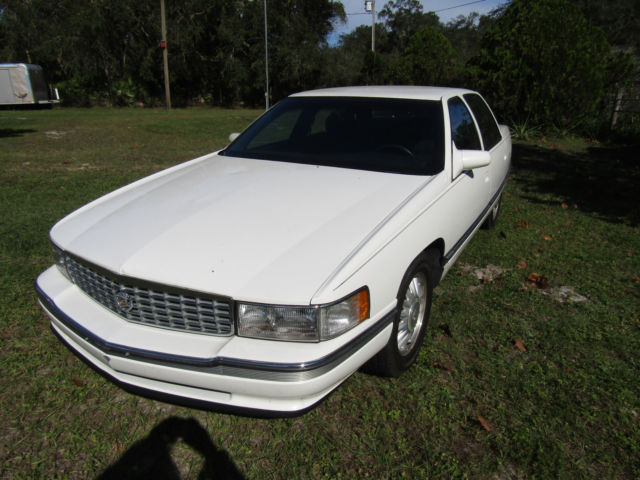 1994 CADILLAC DEVILLE CONCOURS 24 YEAR OLD CAR 59000 MILES , 2500 MILES A YEAR 1994 Cadillac DeVille CONCOURS