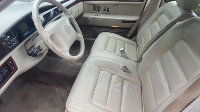 1994 Cadillac DeVille - photo 4