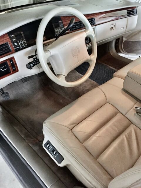 1994 Cadillac DeVille - photo 10