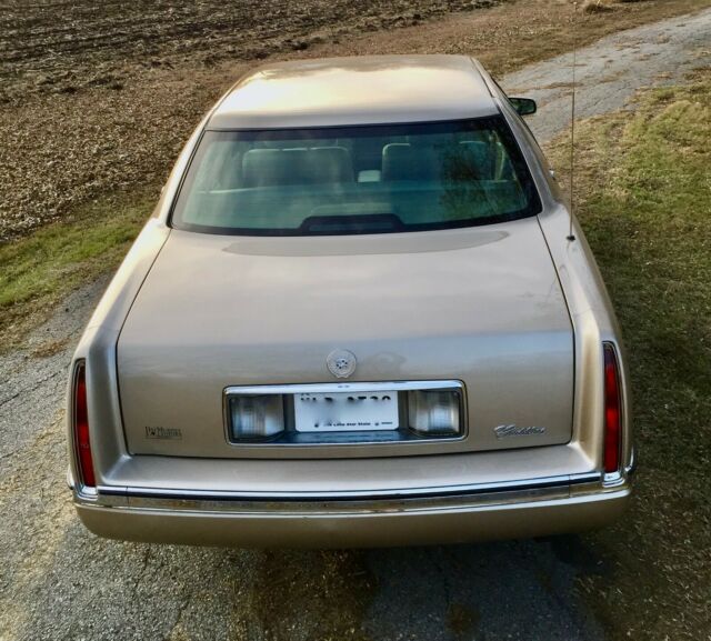 1994 Cadillac DeVille - photo 4
