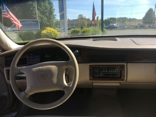 1994 Cadillac DeVille - photo 11
