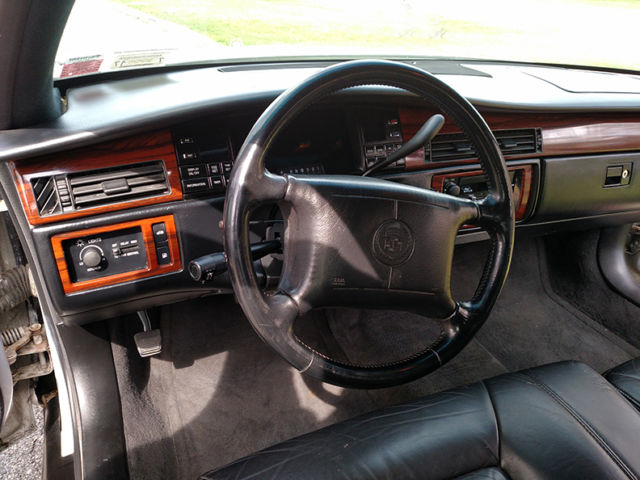 1994 Cadillac DeVille - photo 11