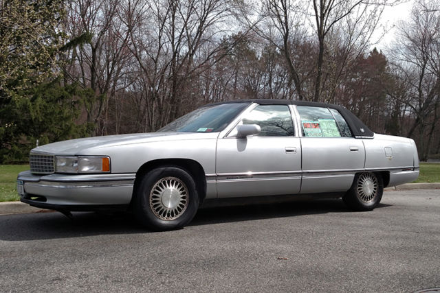 1994 Cadillac DeVille - photo 2