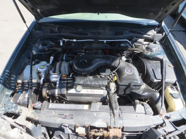 1994 Cadillac DeVille Base Sedan 4-Door - photo 9