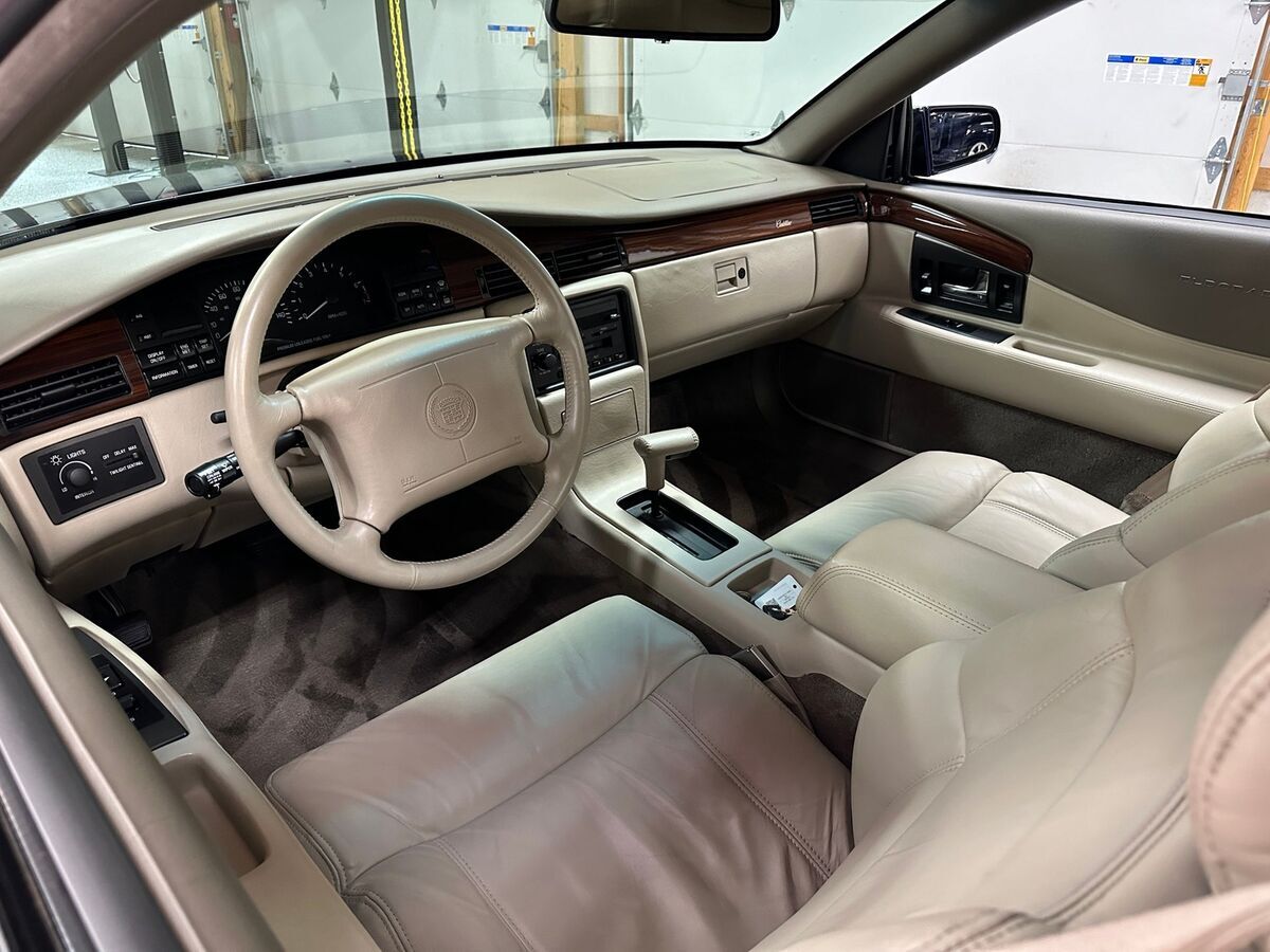 1994 Cadillac Eldorado **** Only 2,528 Original Miles *** - photo 4