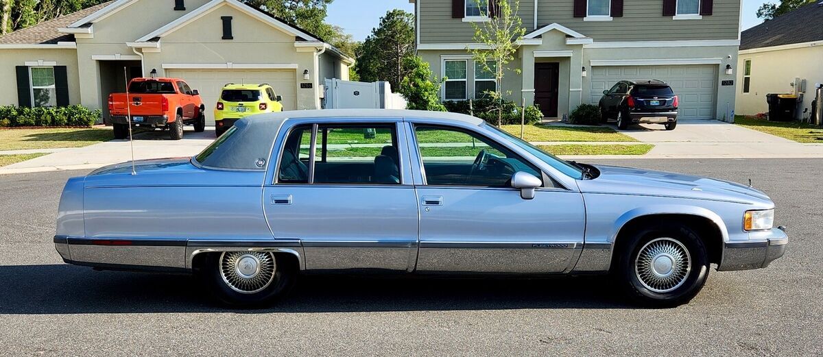 1994 Cadillac Fleetwood Brougham - photo 4