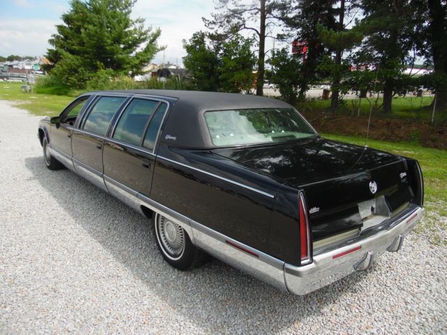 1994 Cadillac Fleetwood - photo 7
