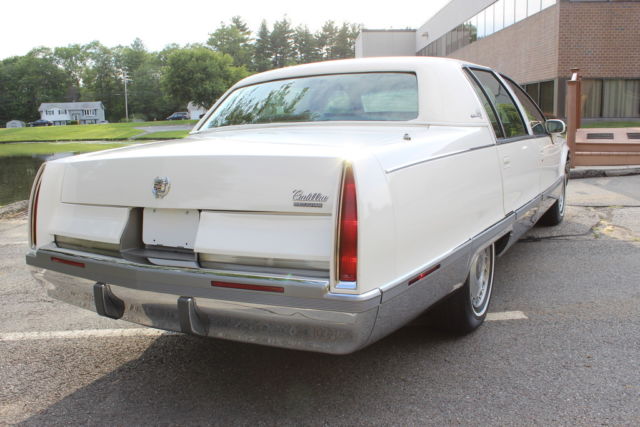 1994 Cadillac Fleetwood Fleetwood Brougham - photo 3