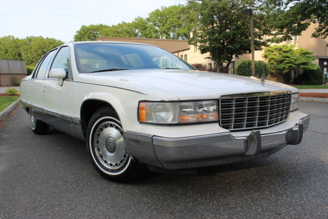 1994 Cadillac Fleetwood Fleetwood Brougham - photo 4