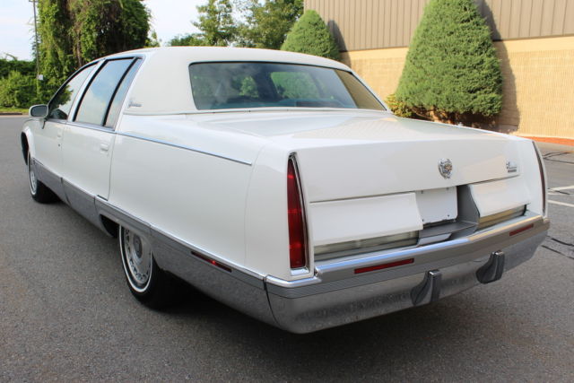 1994 Cadillac Fleetwood Fleetwood Brougham - photo 5