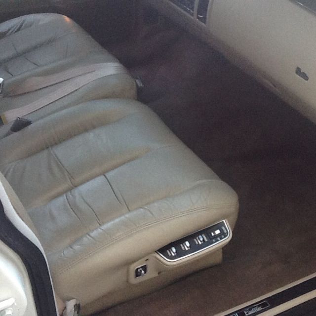 1994 Cadillac Brougham Leather Interior - photo 12