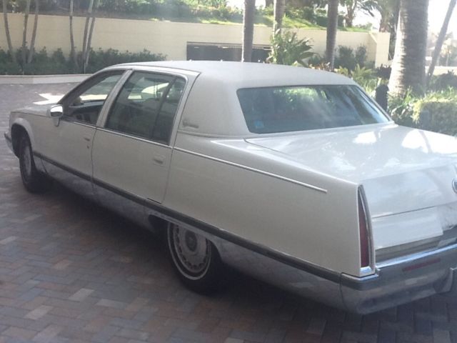 1994 Cadillac Brougham Leather Interior - photo 4