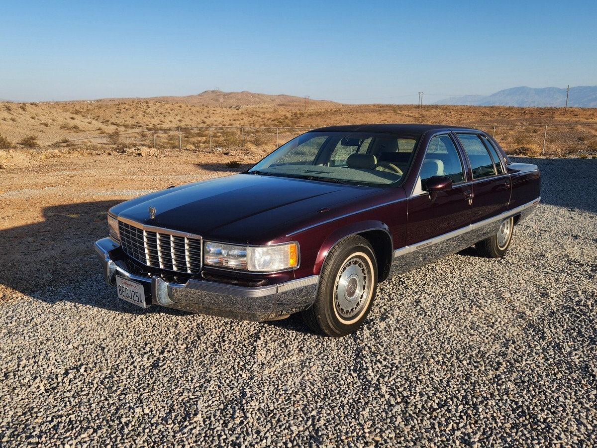 1994 Cadillac Fleetwood - photo 8