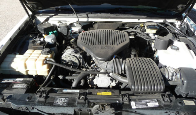 1994 Cadillac Fleetwood - photo 11