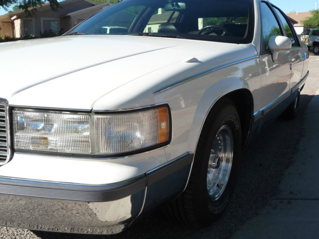 1994 Cadillac Fleetwood - photo 6