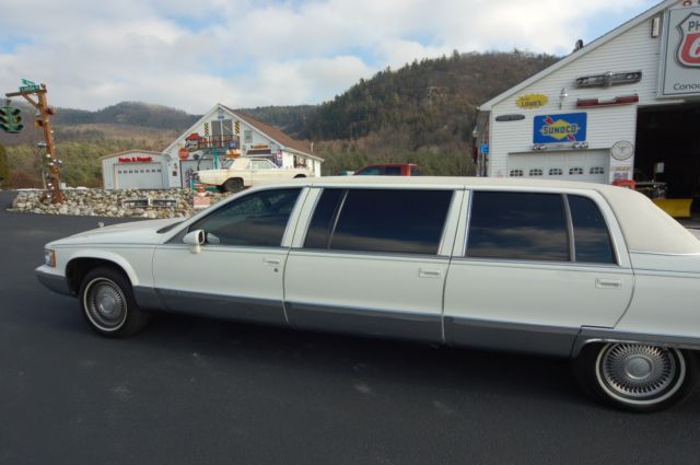 1994 Cadillac Fleetwood Brougham - photo 4