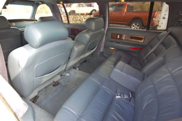 1994 Cadillac Fleetwood Brougham - photo 9