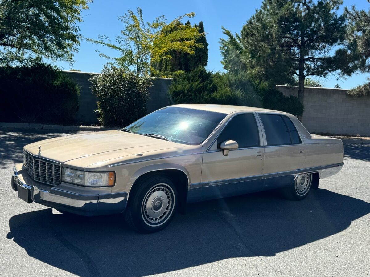 1994 Cadillac Fleetwood Brougham - photo 2