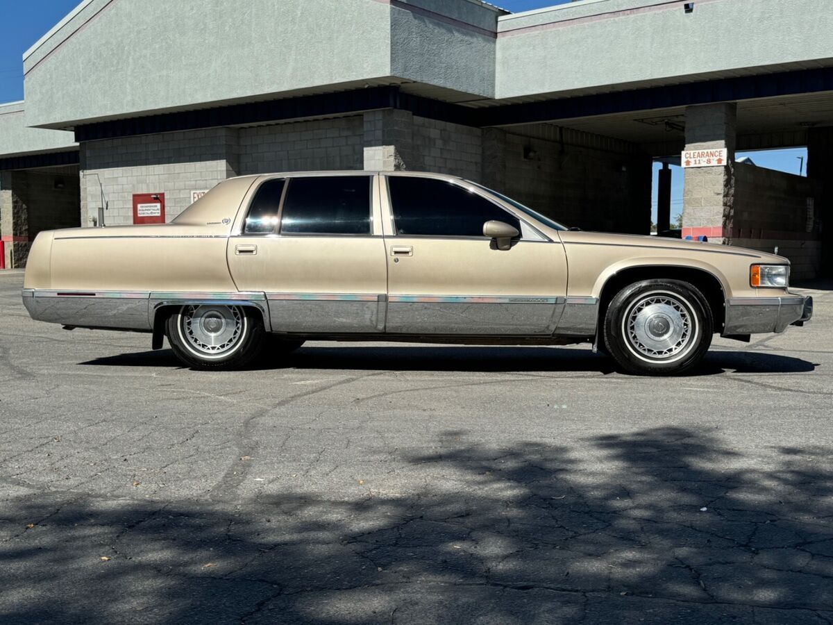1994 Cadillac Fleetwood Brougham - photo 3