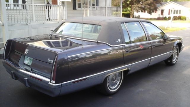 1994 Cadillac Fleetwood - photo 9