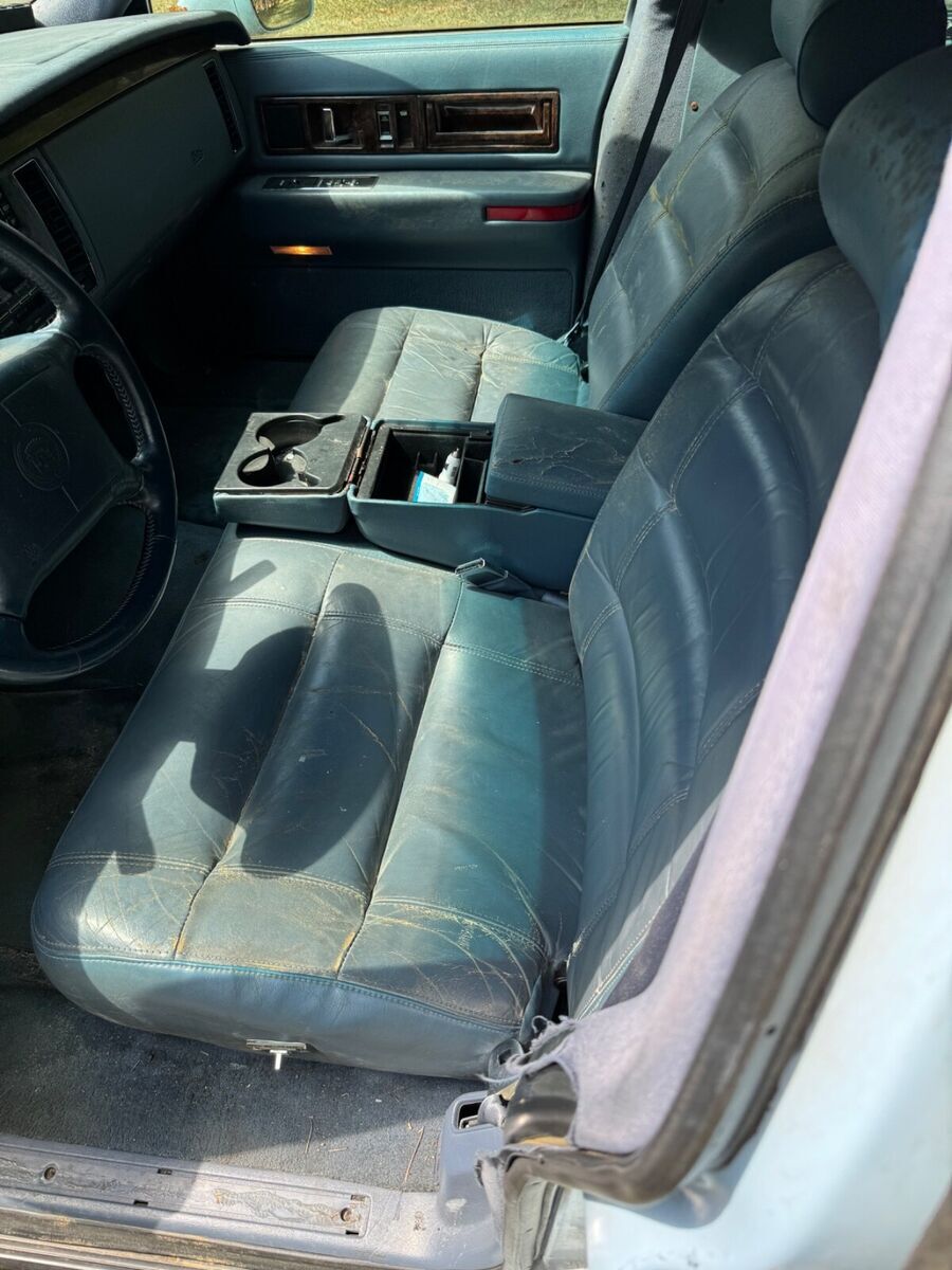 1994 Cadillac Fleetwood - photo 4