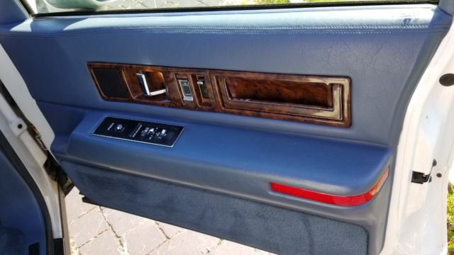 1994 Cadillac Fleetwood Limo - photo 6