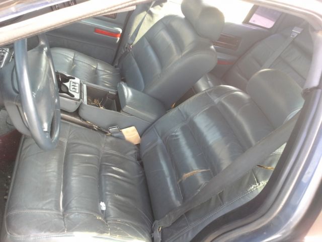 1994 Cadillac Fleetwood - photo 7