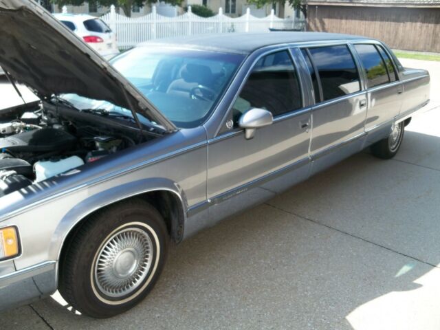 1994 Cadillac Fleetwood - photo 3