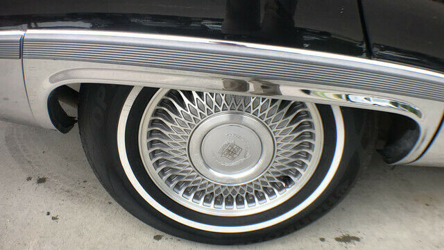 1994 Cadillac Fleetwood Limo - photo 3