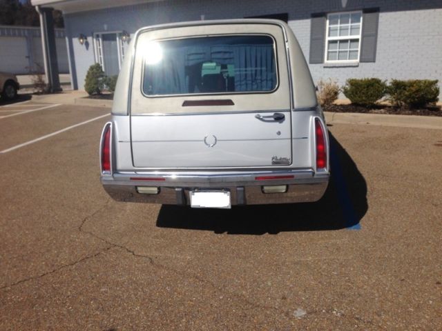 1994 Cadillac Fleetwood - photo 3